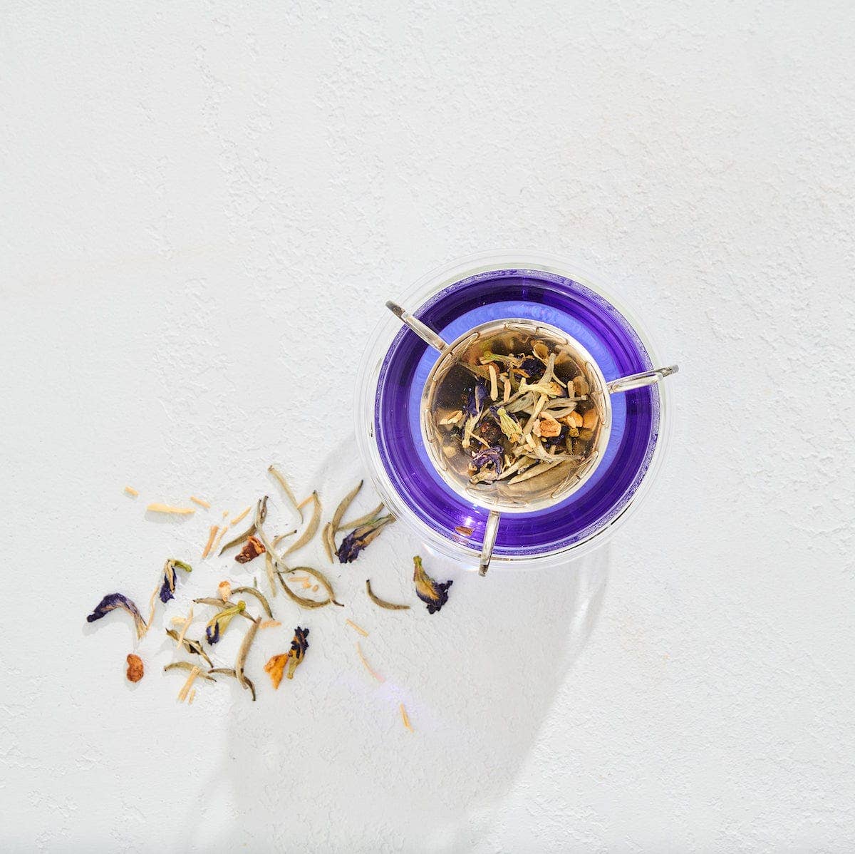 Sapphire - Apple-Plum-Spice White Tea for Self-Expression