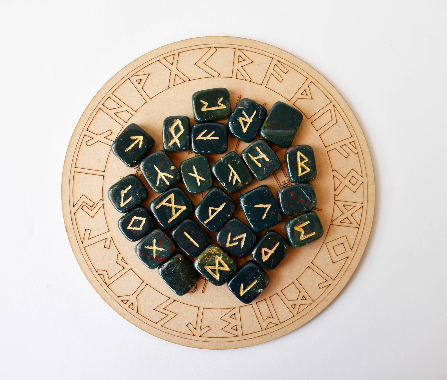 Bloodstone Rune Set (Protection and Strength)