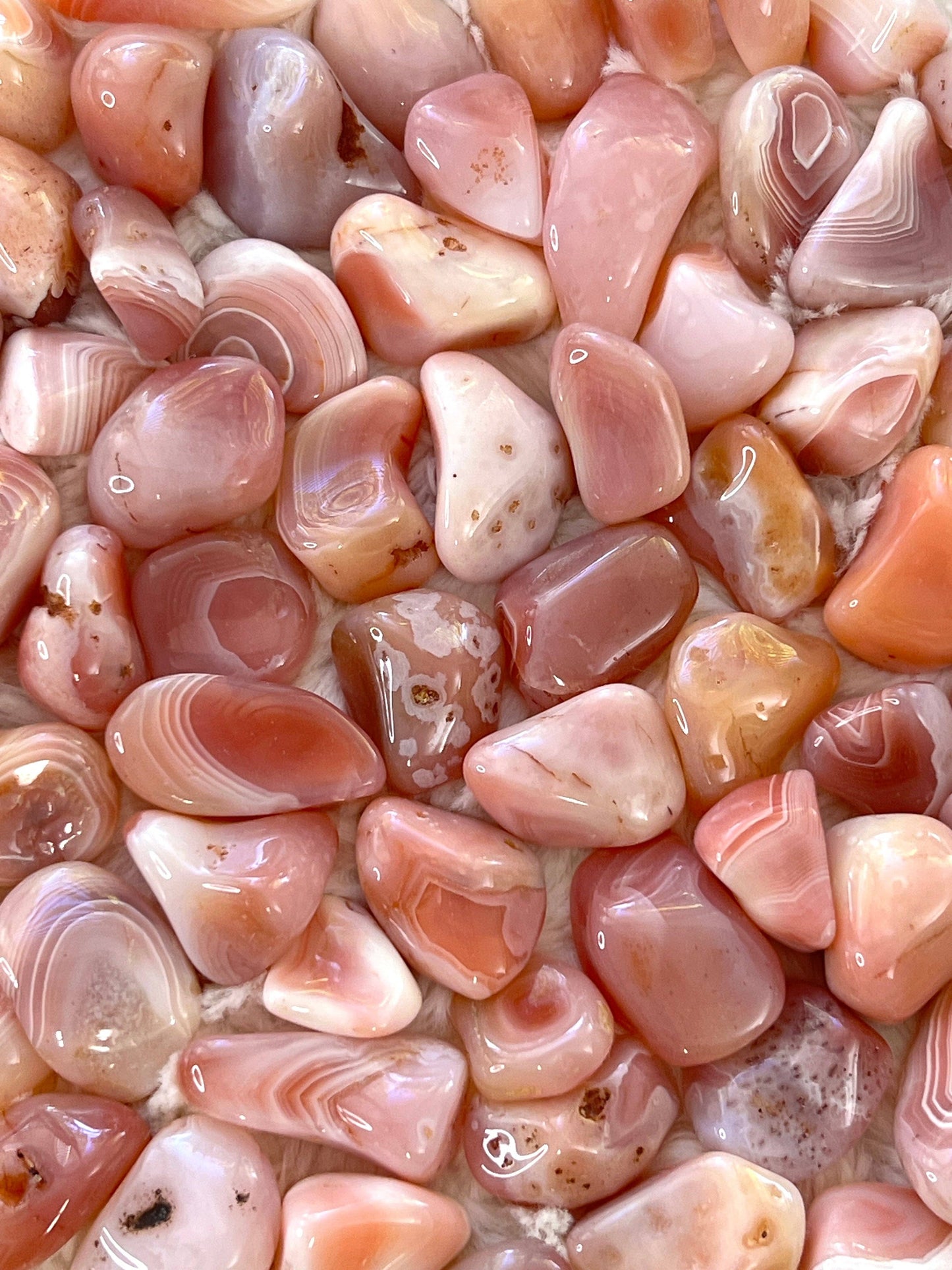 Apricot Agate Tumble