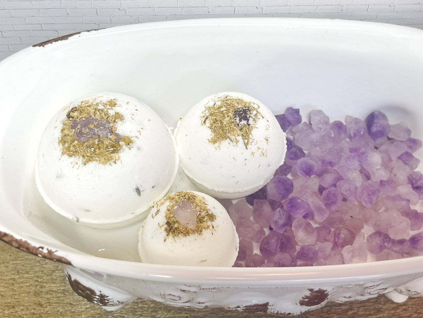 Amethyst & Chamomile Sleepytime Bath Bomb with Melatonin