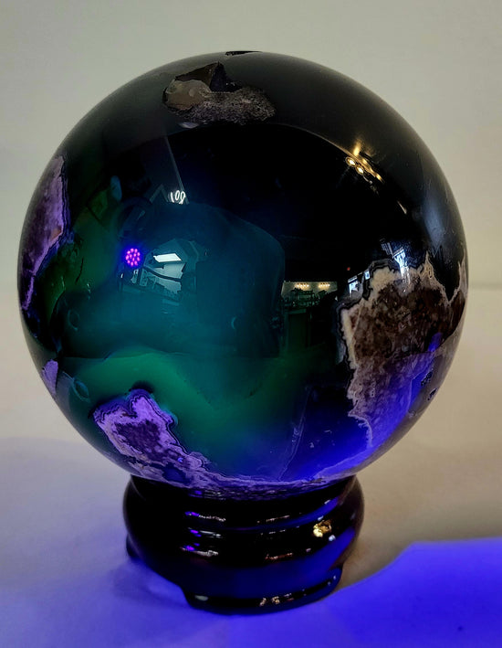 Volcano Agate Sphere (UV reactive)