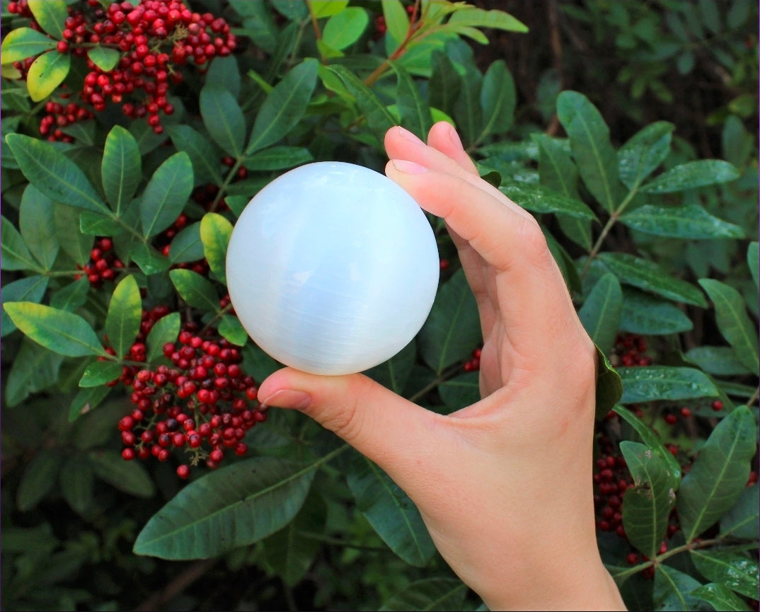 Selenite Sphere 3"