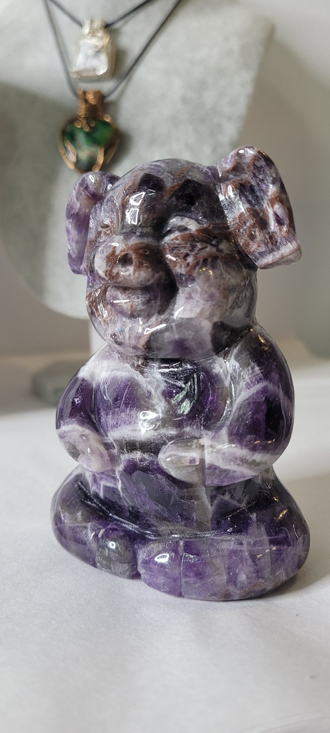 3.7" Cute Chevron Amethyst Pig