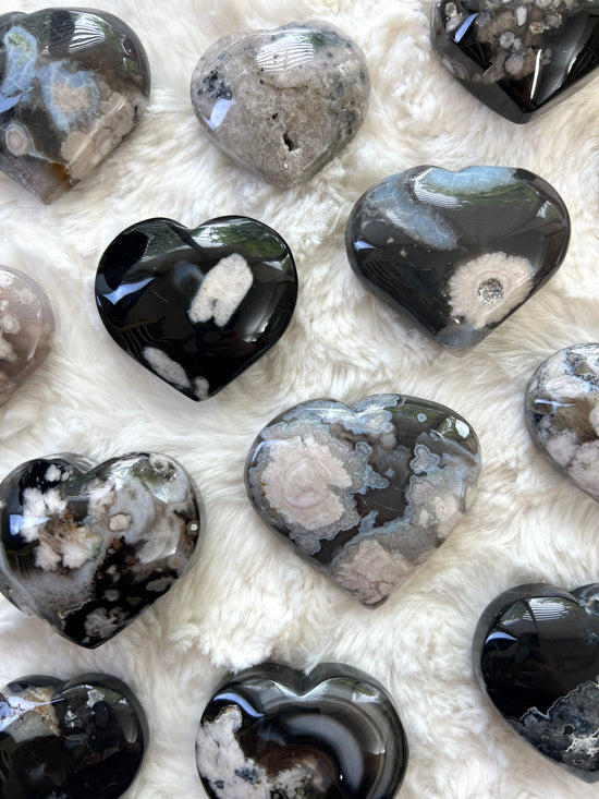 Black Flower Agate Heart